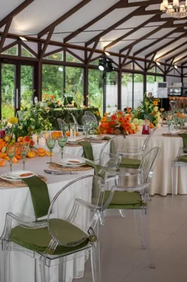 Основной зал