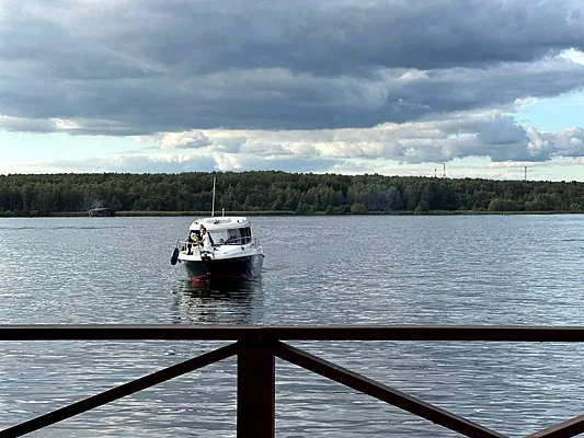Мечты river club, Основной зал — фото