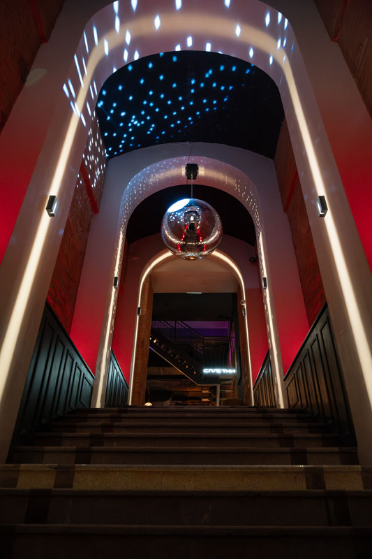 Караоке с балконом — фото 6