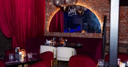 Караоке с балконом