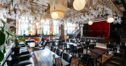 Основной зал