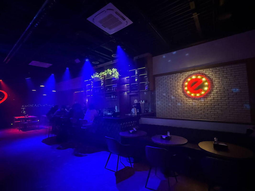 Основной зал — Nebar / Небар Покровка