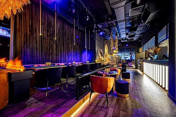 Tunes Lounge/Тюнс, Лаунж зал — фото