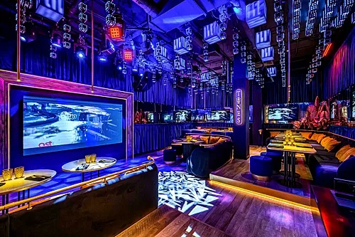 Караоке зал — Tunes Lounge/Тюнс