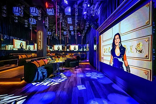 Караоке зал — Tunes Lounge/Тюнс, Москва