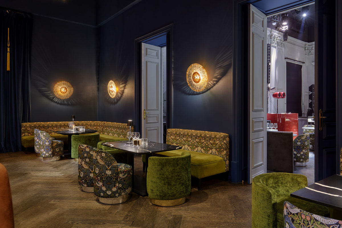 Бар 2-й этаж