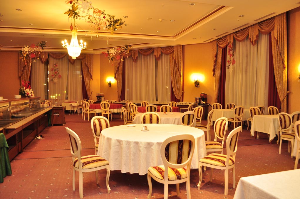 Гостиничный Комплекс Ватутинки — Романовъ, фото банкетного зала