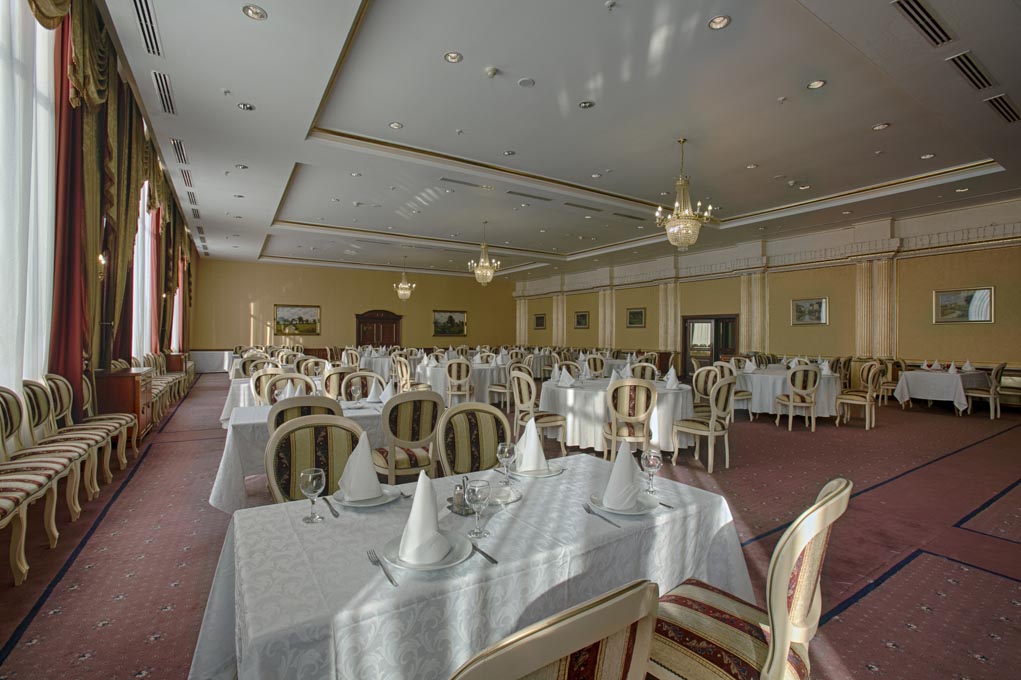 Романовъ — Гостиничный Комплекс Ватутинки