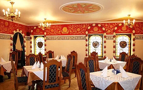 Русская трапеза — Русская трапеза