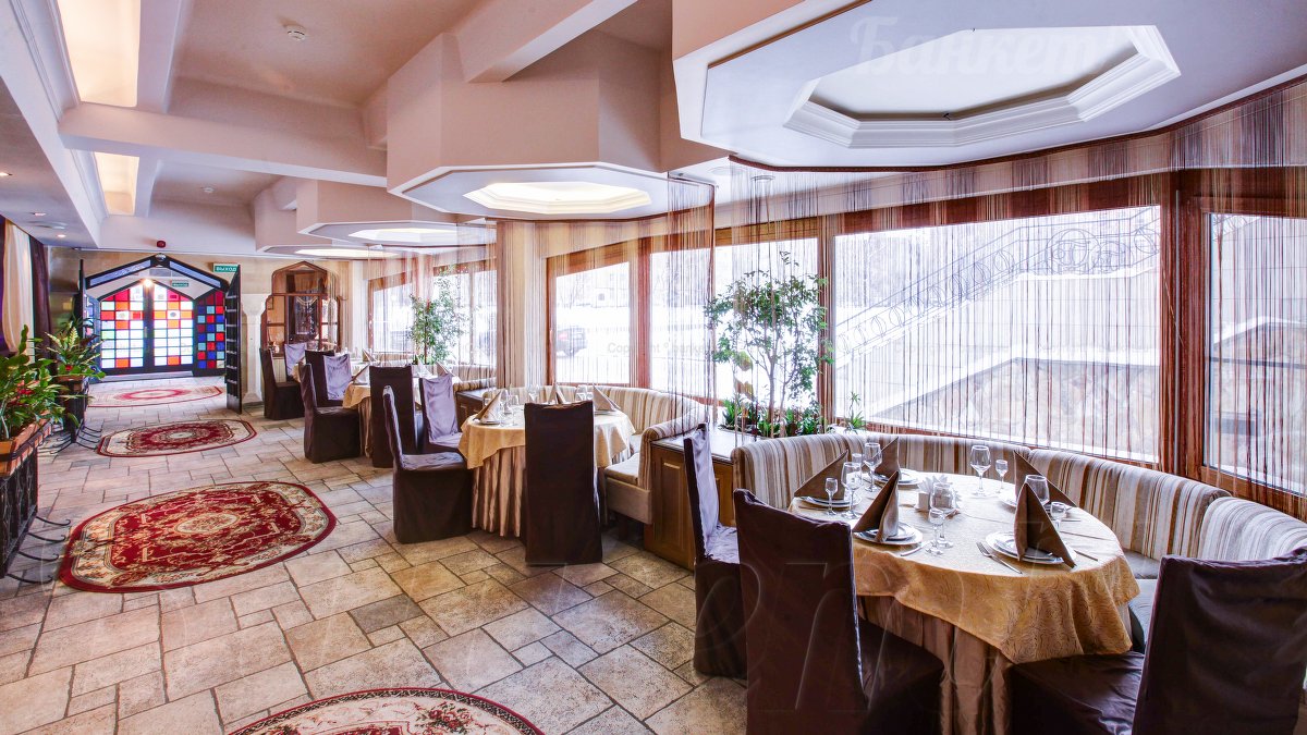 Основной зал — Ресторан Баку