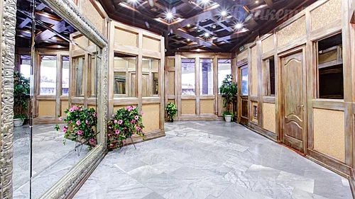 Фойе — Ресторан Люкс, Москва