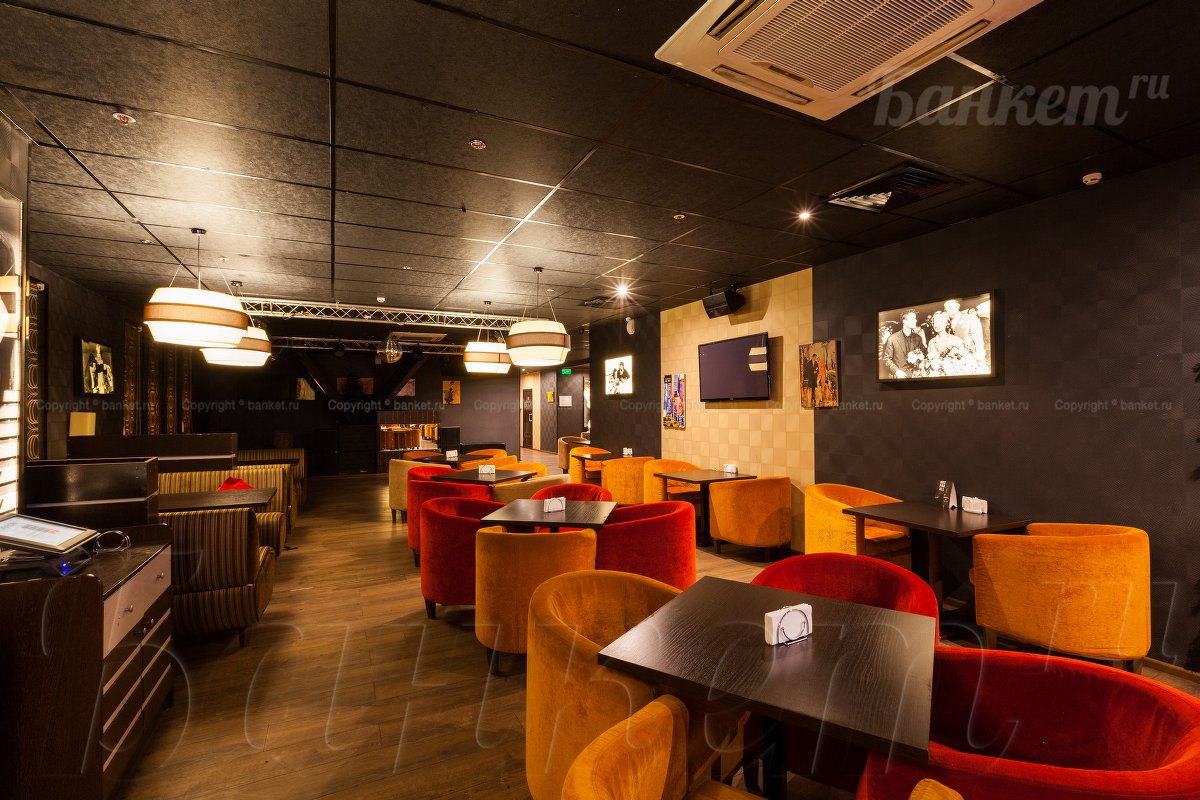 Общий зал — Ресторан - бар - караоке Мясо Тут