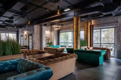 Continental Lounge