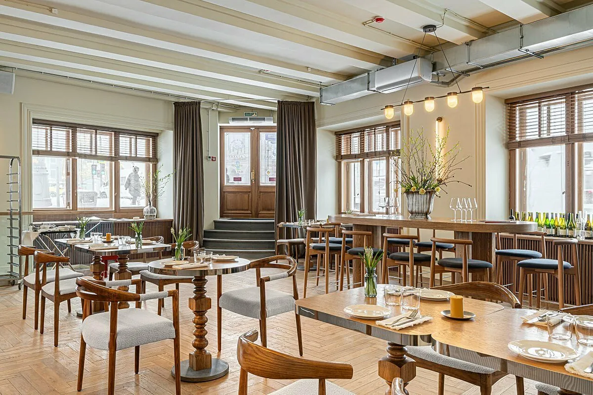 Cazaban Bistro & Bakery — Cazaban Bistro & Bakery, фото банкетного зала