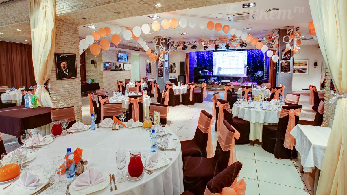 Большой банкетный зал Большой банкетный зал — фото 6