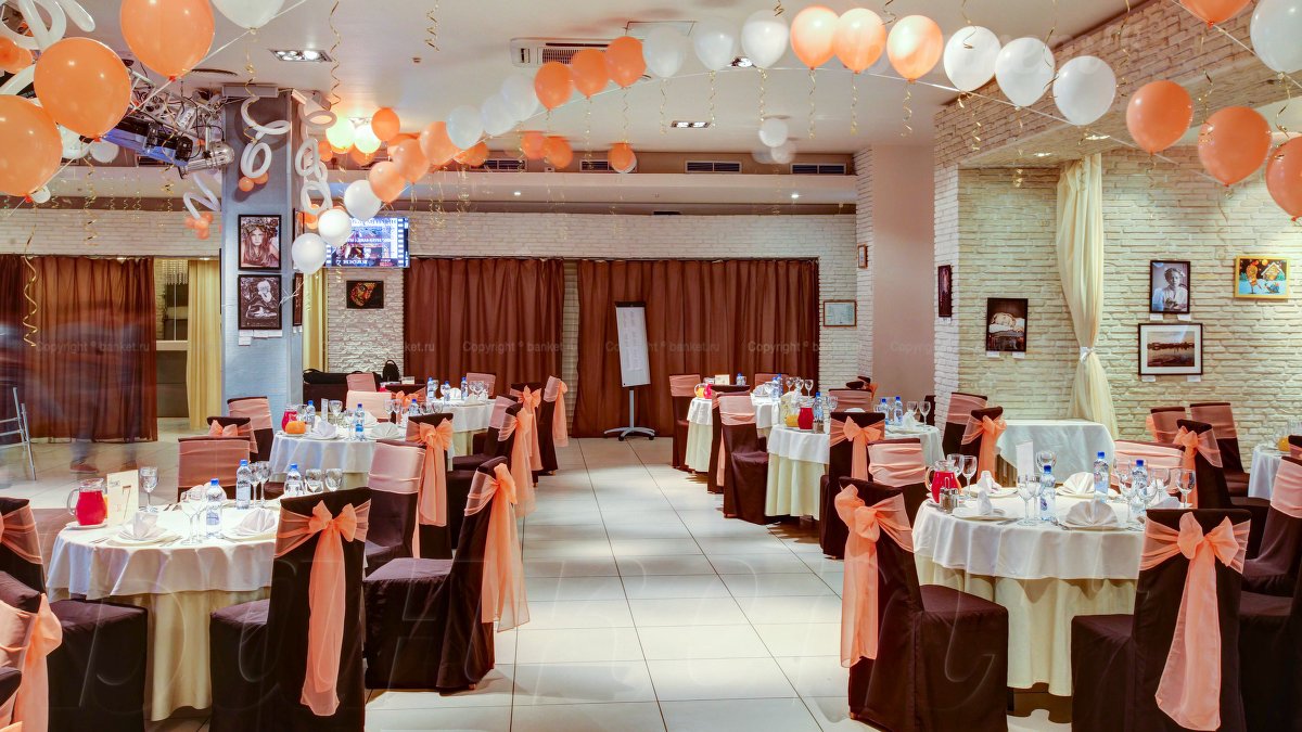 Большой банкетный зал Большой банкетный зал — фото 16