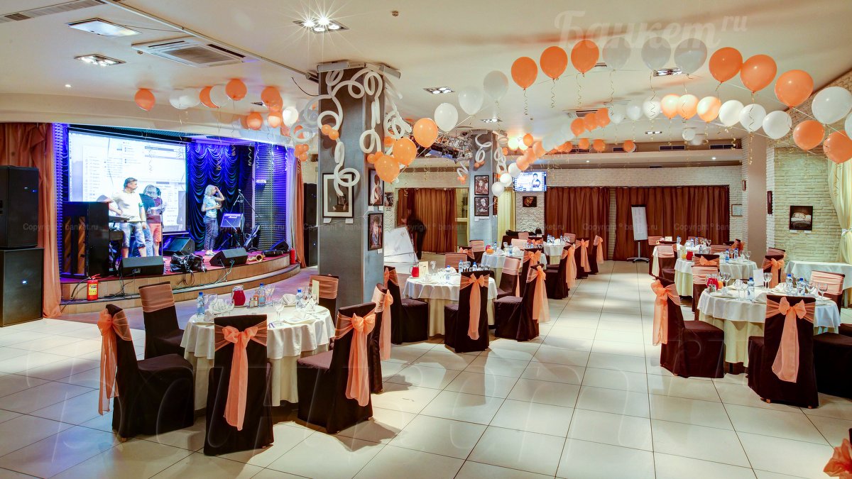 Большой банкетный зал Большой банкетный зал — фото 24