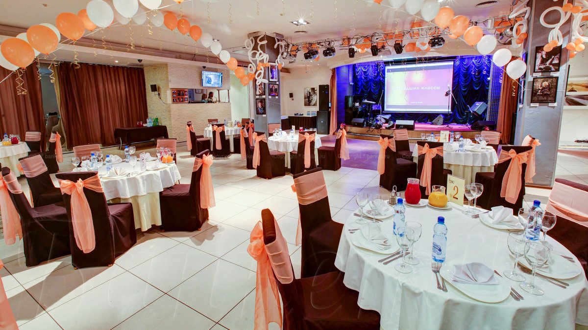 Большой банкетный зал Большой банкетный зал — фото 28
