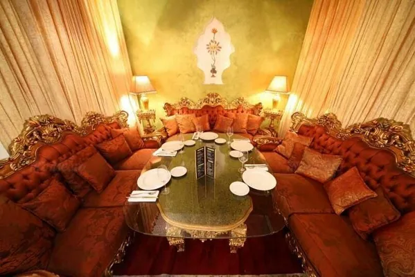 Tajj Mahal — интерьер зала