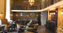 Курящий зал (антресоль) — интерьер зала