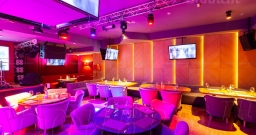 Основной зал — интерьер зала