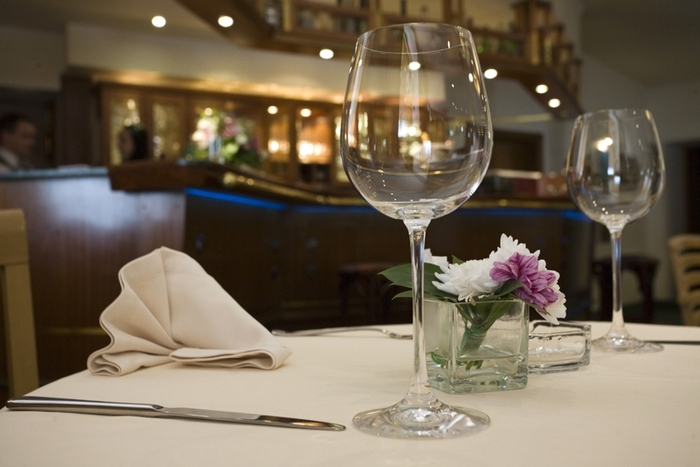 1 — Ресторан Дориан Грей