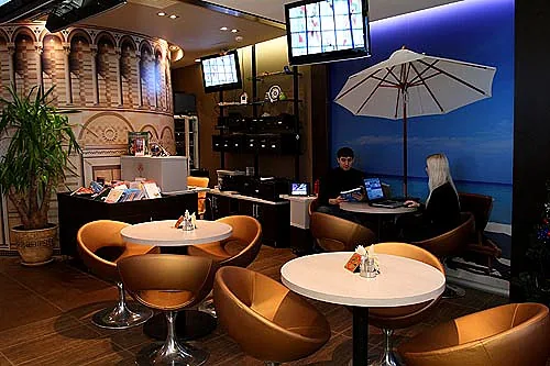 Travel Café Restaurant&Bar — Кафе Travel