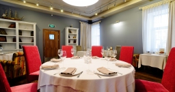 Библиотека — интерьер зала