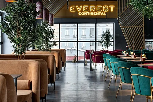 Everest Continental — Everest Continental