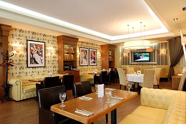 BBcafe, Веранда — фото