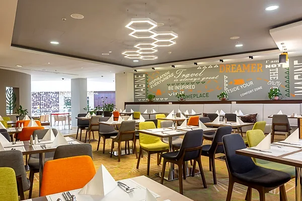 Ресторан Москва в Holiday Inn, Москва — фото