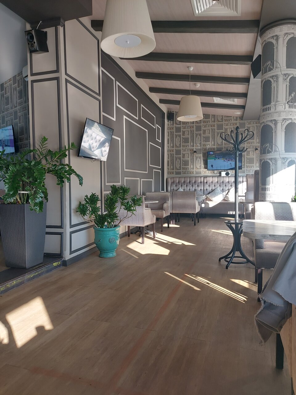 Veranda Pati — Veranda Pati