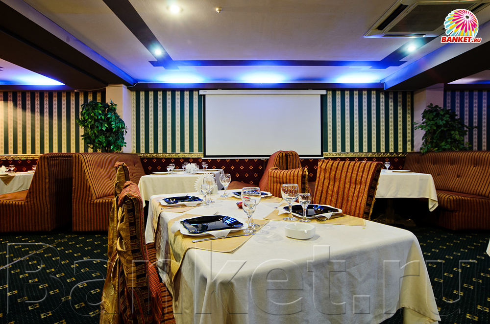 Зал 1 — Кафе-клуб 90°