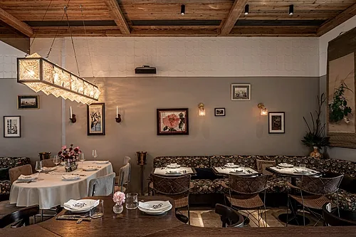 Anna Bistro — Anna Bistro