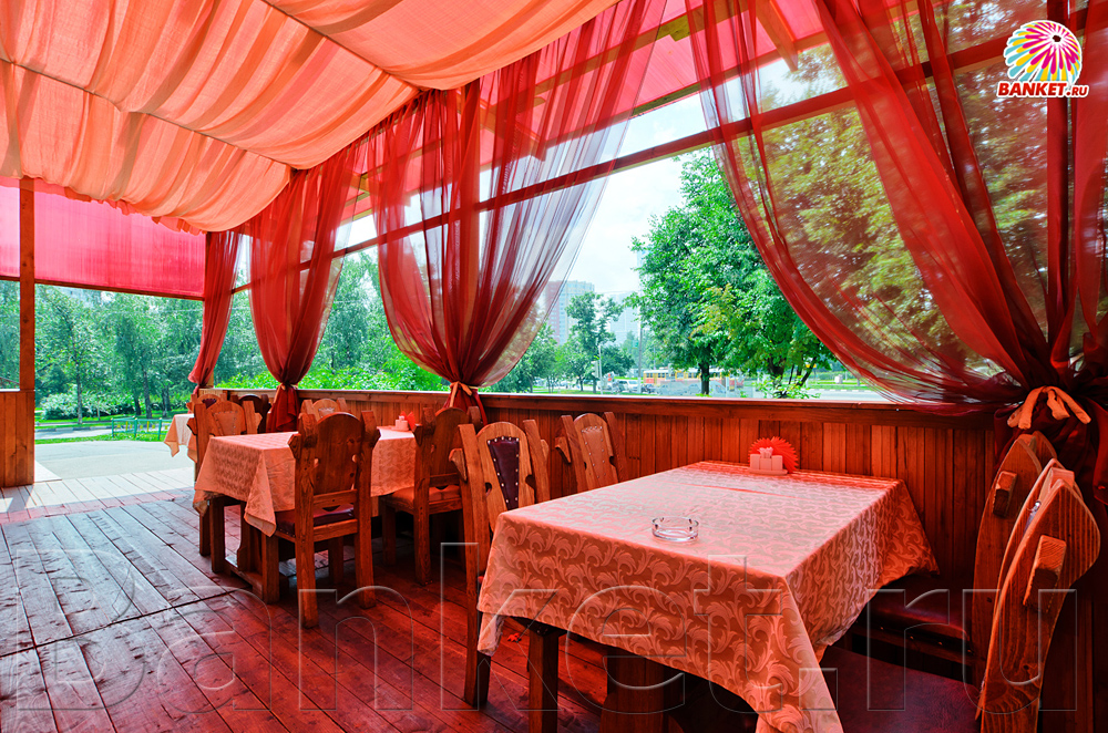 Веранда — Ресторан Золотая Чаша