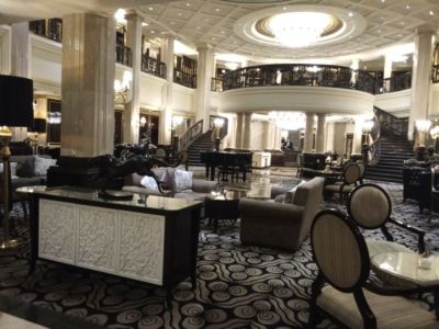 Лобби-Бар Орлов Лобби-Бар Орлов — интерьер зала