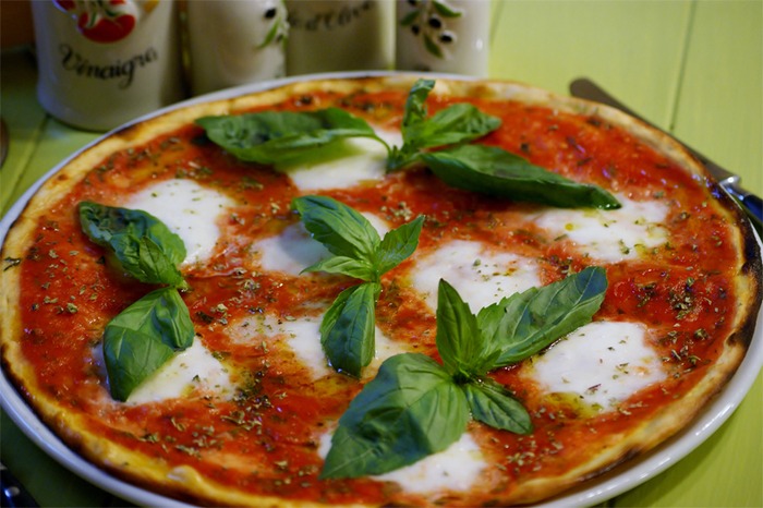 1 — Пицца Пеппе