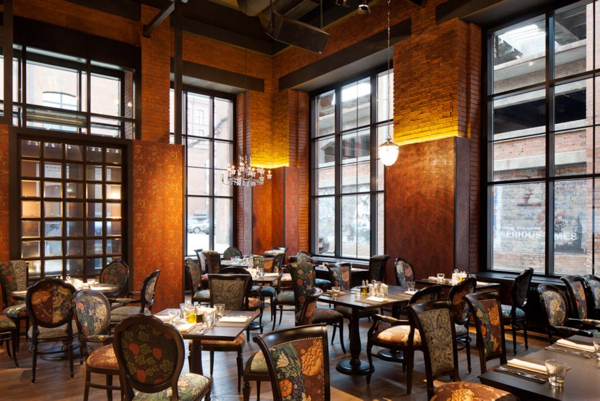 Основной зал — Ресторан Mary Jane