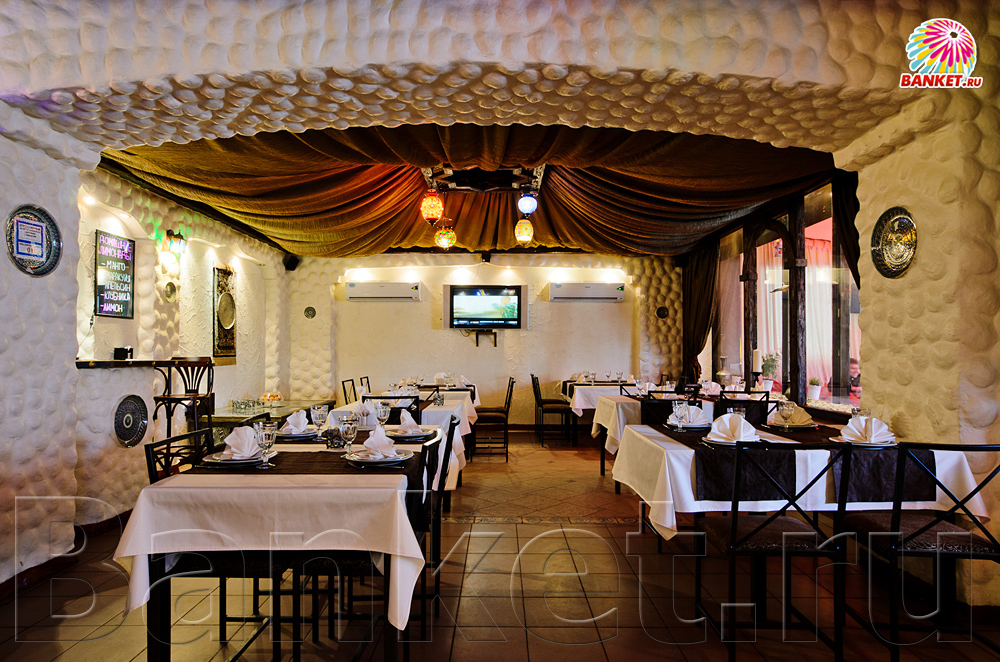 Зал №1 — Ресторан Маленький Мук
