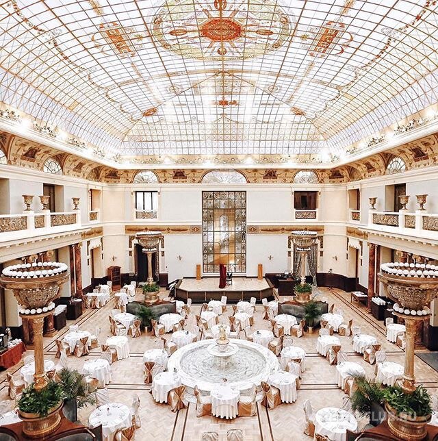 Метрополь — Метрополь