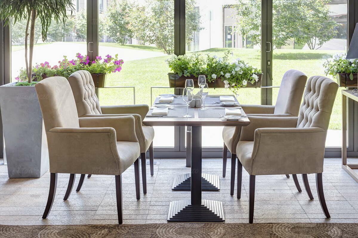 La Veranda — La Veranda