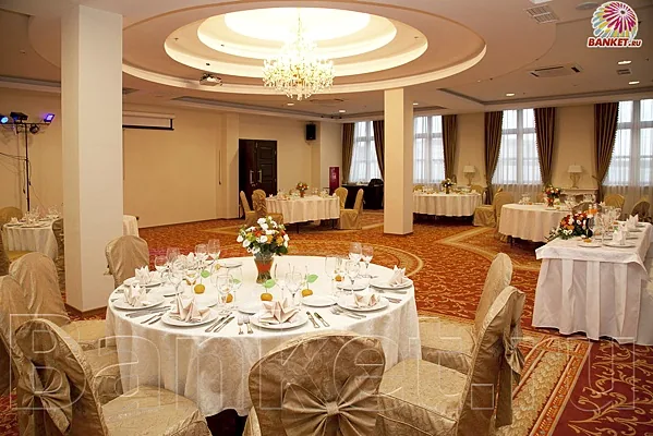 Гранд — Ресторан Melior Greenwood, Москва