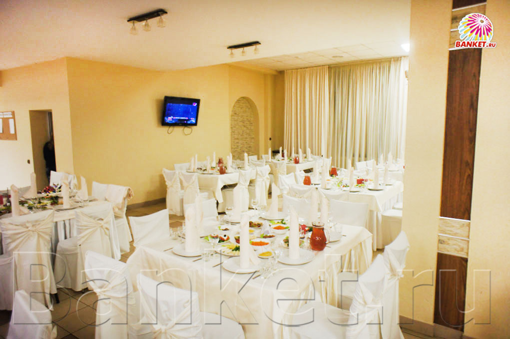 Зал 1 — Банкетный зал Кафе Трапеза