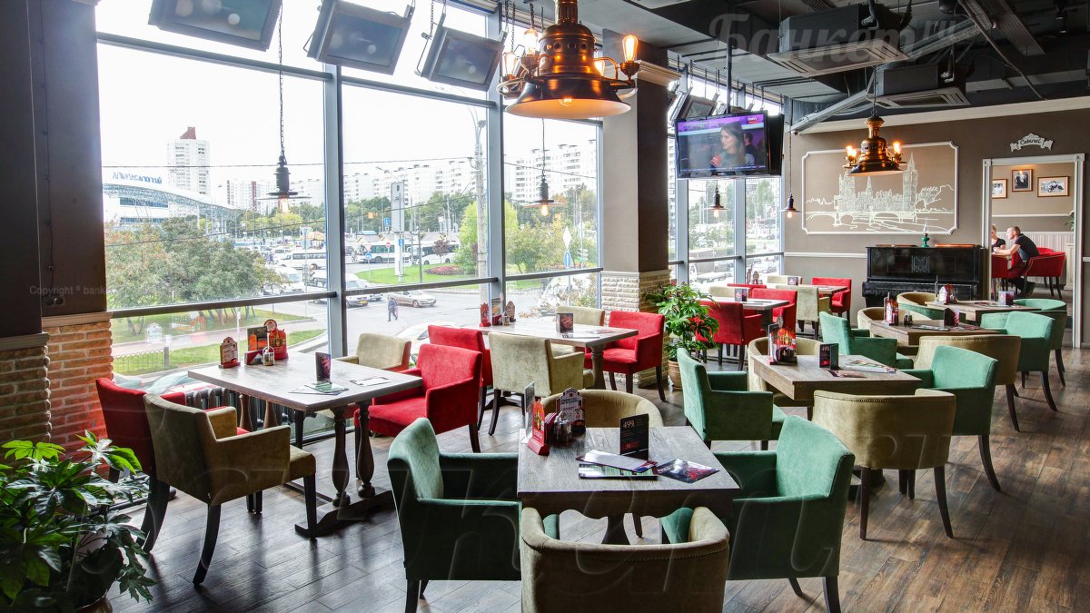 Зал на втором этаже — Темпл бар