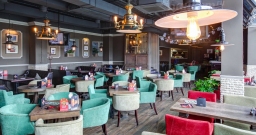 Зал на втором этаже — подробнее о зале