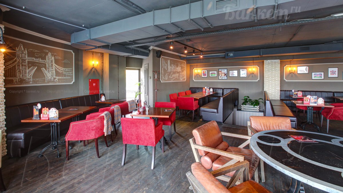 Зал (антресоль второго этажа) — Темпл бар