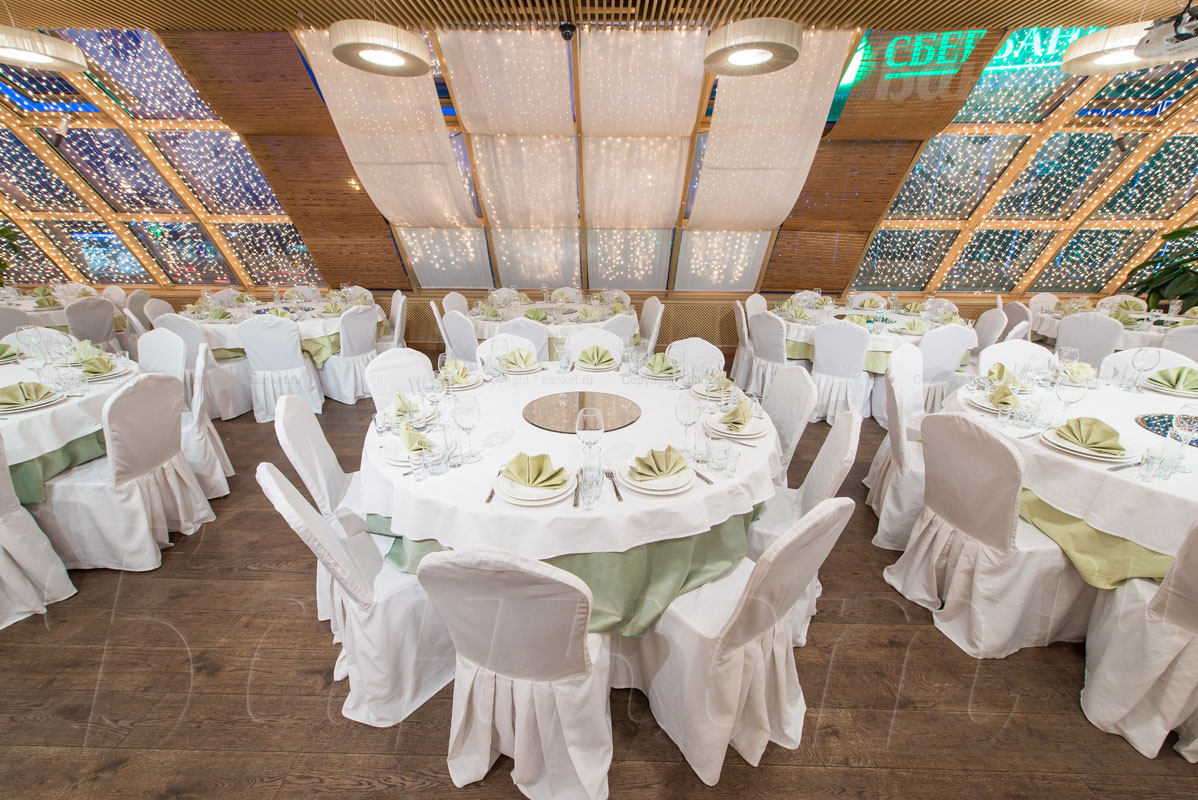 Основной зал — BrownBar