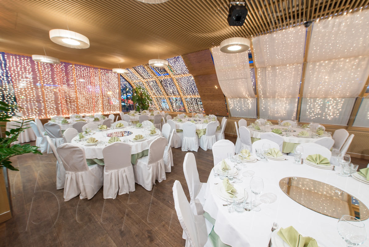 Основной зал — BrownBar