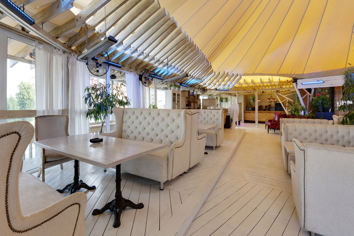 Внутренний зал — корзина