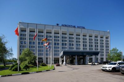 Отель "Аэростар"